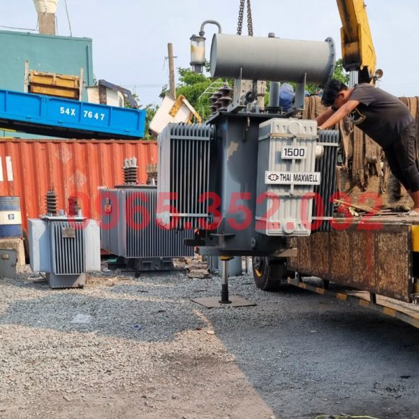 mua-ban-may-bien-ap-cu-3-pha